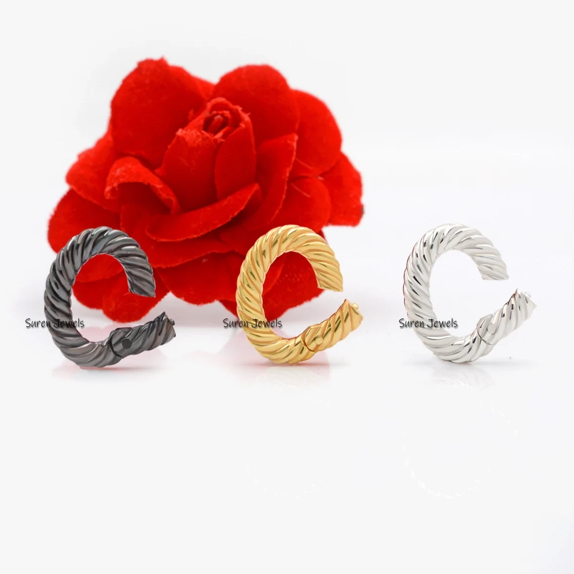 14K Gold Oval Charm Holder & Push Lock – Twisted Oval Enhancer & Gold Link Lock