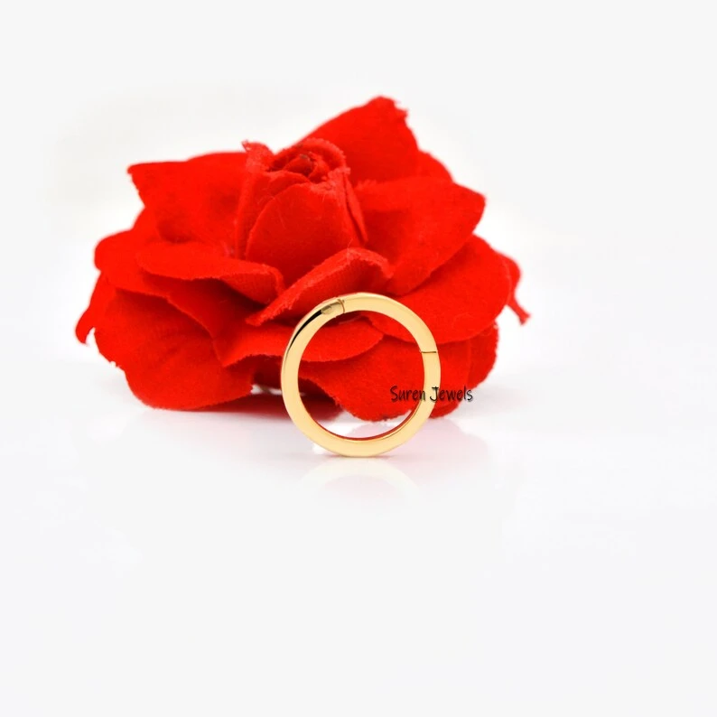 14K Gold Round Charms Holder – Solid Gold Circle Enhancer with Thick Link Lock