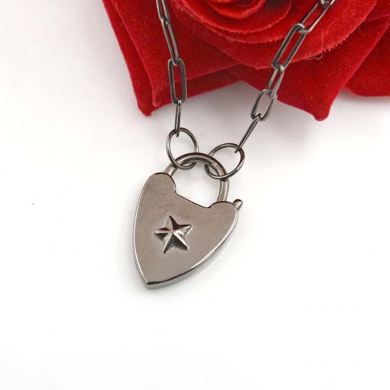 925 Sterling Silver Heart Padlock Pendant – Dainty & Designer Jewelry for Women