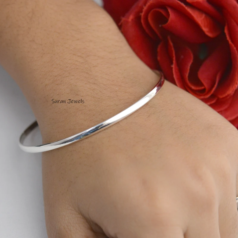 Sterling High Polish Round Bangle – 925 Silver & White Gold Natural Jewelry