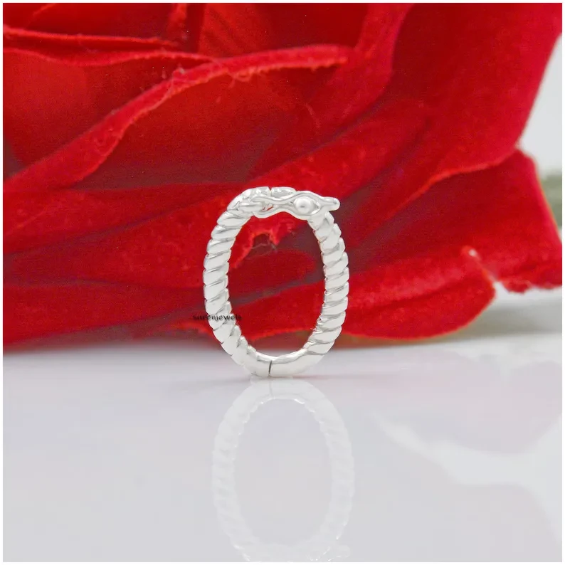 925 Sterling Silver Charm Holder Pendant – Twisted Hinged Oval Silver Charm Holder